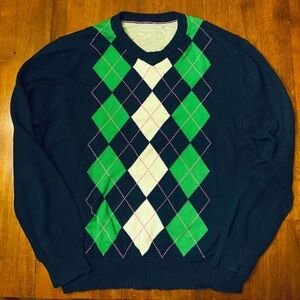 American Eagle Green and Navy Argyle Men's Sweater